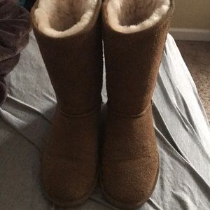 Bear paw boots
